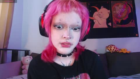 Snapshot of _nicole_meow_ chatting on 06-03-26, 10:29 Nicole online show from 06-03-26, 10:29