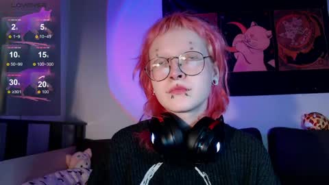 Snapshot of _nicole_meow_ chatting on 06-08-26, 08:53 Nicole online show from 06-08-26, 08:53