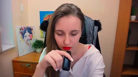 Nica online show from 02-18-25, 12:39