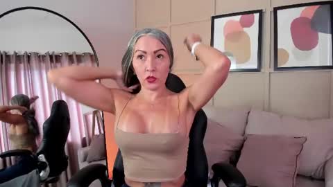 _nicoletteshea_ online show from 06-14-26, 02:41
