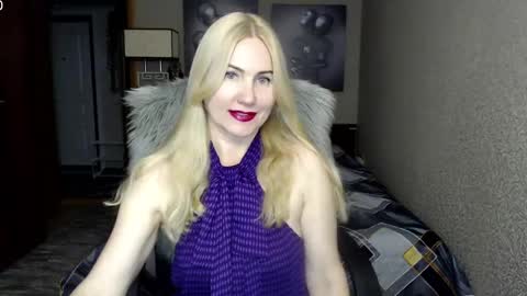 Snapshot of _night_fantasy_ chatting on 12-06-24, 04:17 Donella    online show from 12-06-24, 04:17