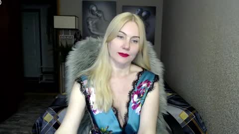 Snapshot of _night_fantasy_ chatting on 03-10-25, 04:14 Donella    online show from 03-10-25, 04:14