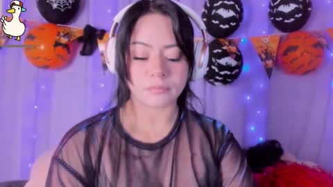 niiky online show from 10-20-25, 12:27