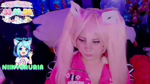 niiky online show from 05-11-26, 07:11
