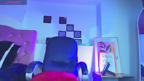 Noa Smith online show from 11-12-25, 04:18