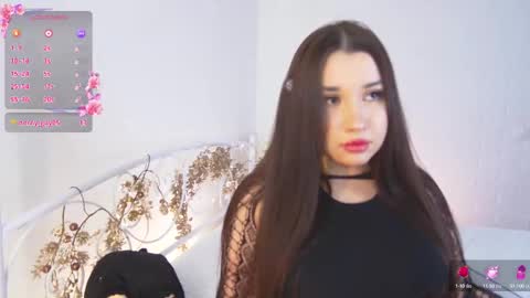Vivian online show from 02-25-25, 02:33