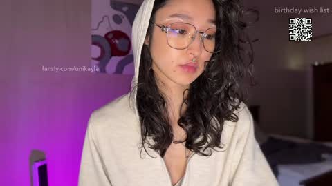 Mikayla online show from 01-23-25, 12:19