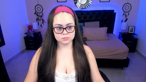 Olivia jones online show from 03-25-26, 02:12