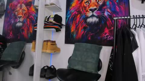 Kevin  online show from 02-08-26, 07:56