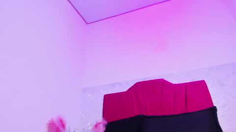 Snapshot of _paula_69 chatting on 07-06-26, 05:37 Pau online show from 07-06-26, 05:37