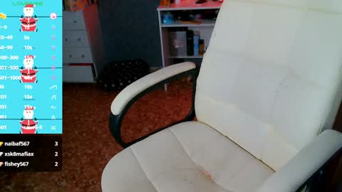 Ilona online show from 01-06-25, 11:51