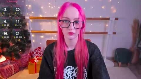 Maisie online show from 01-14-26, 10:58