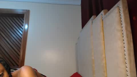 Snapshot of _pixie1 chatting on 02-02-25, 04:11 pixie online show from 02-02-25, 04:11