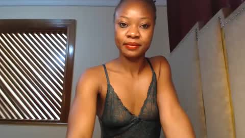 Snapshot of _pixie1 chatting on 02-11-25, 05:58 pixie online show from 02-11-25, 05:58