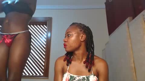 Snapshot of _pixie1 chatting on 02-26-25, 05:53 pixie online show from 02-26-25, 05:53