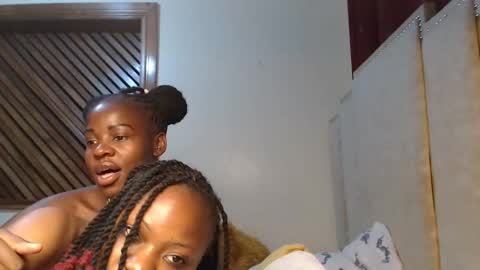 Snapshot of _pixie1 chatting on 03-06-25, 04:17 pixie online show from 03-06-25, 04:17