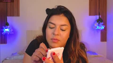 Snapshot of _poison_sweet chatting on 03-05-26, 06:15 Laura online show from 03-05-26, 06:15