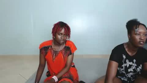 Snapshot of _prettyred chatting on 10-03-25, 06:27 _prettyred online show from 10-03-25, 06:27