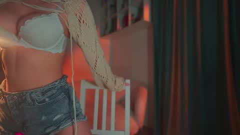 Snapshot of _protea chatting on 01-14-25, 11:05 Eva online show from 01-14-25, 11:05