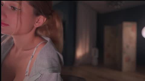 Snapshot of _protea chatting on 10-23-25, 02:11 Eva online show from 10-23-25, 02:11