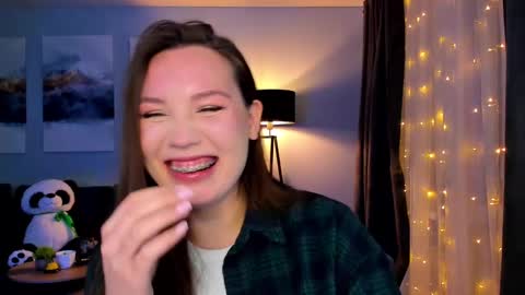 Snapshot of _pureflame_ chatting on 03-08-25, 08:25 Your soul mate Bubu online show from 03-08-25, 08:25