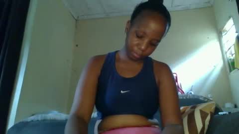 queen online show from 12-16-24, 09:14