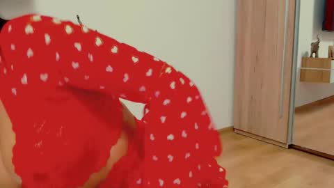 Sarah online show from 10-03-25, 08:17