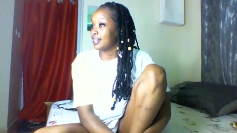Snapshot of _quenncy98 chatting on 09-09-25, 06:35 _quenncy98 online show from 09-09-25, 06:35