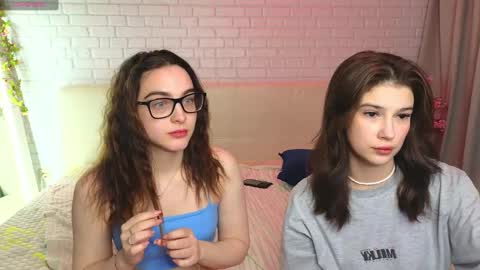 Merlizz Eva Jane Mila Nicole  left to right  online show from 03-03-25, 11:55