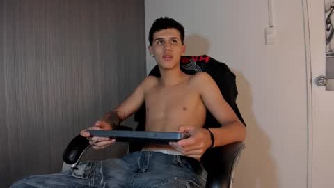 wav online show from 10-18-25, 05:46