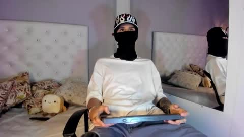 wav online show from 02-04-26, 08:09