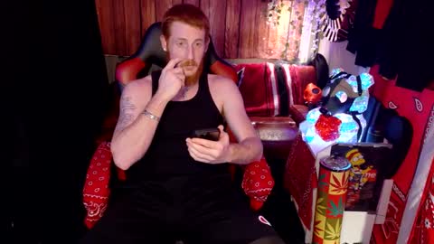 Snapshot of _redxxx chatting on 09-25-25, 04:21 REDxxx online show from 09-25-25, 04:21