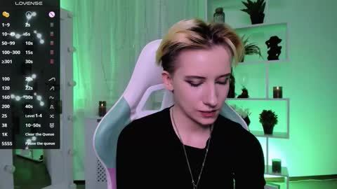 Rein online show from 03-21-26, 05:05