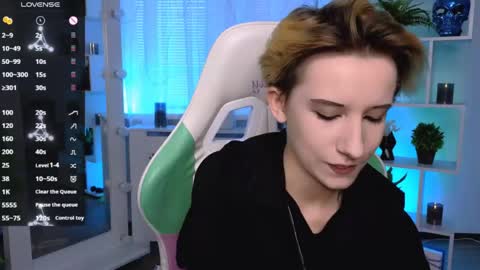 Rein online show from 05-25-26, 03:18