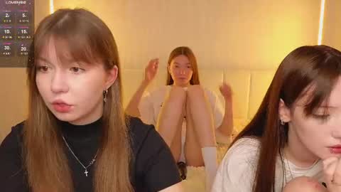 LISSAPVT IS OPEN online show from 06-14-26, 04:36