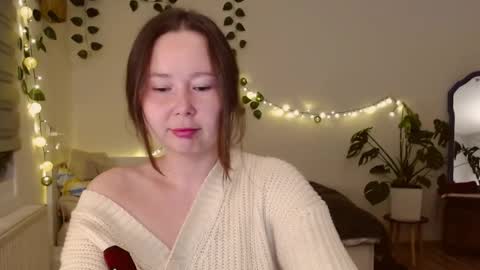 Snapshot of _rosie_cheeks_ chatting on 09-25-25, 06:00 See you online show from 09-25-25, 06:00