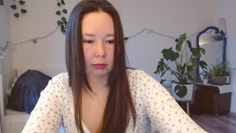 Snapshot of _rosie_cheeks_ chatting on 04-17-26, 02:09 See you online show from 04-17-26, 02:09