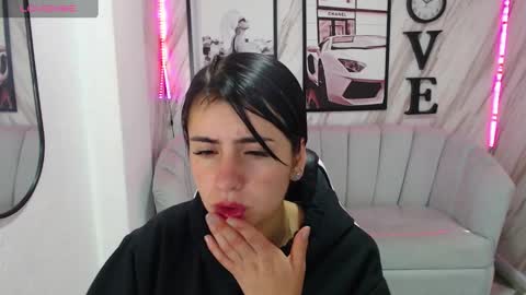 Samantha online show from 03-05-25, 01:06