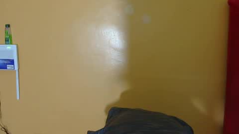 Snapshot of _sambo_ chatting on 01-16-25, 03:23 _sambo_ online show from 01-16-25, 03:23