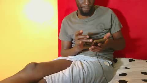 Snapshot of _sambo_ chatting on 01-18-25, 08:19 _sambo_ online show from 01-18-25, 08:19