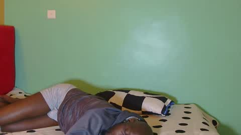 Snapshot of _sambo_ chatting on 01-25-25, 12:17 _sambo_ online show from 01-25-25, 12:17