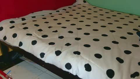 Snapshot of _sambo_ chatting on 01-27-25, 06:19 _sambo_ online show from 01-27-25, 06:19