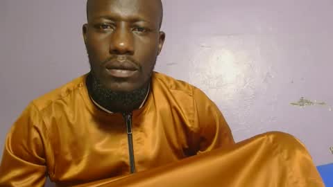 Snapshot of _sambo_ chatting on 09-19-25, 12:06 _sambo_ online show from 09-19-25, 12:06