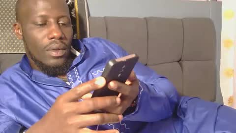 Snapshot of _sambo_ chatting on 09-22-25, 10:56 _sambo_ online show from 09-22-25, 10:56