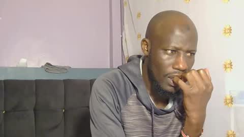 Snapshot of _sambo_ chatting on 10-09-25, 12:14 _sambo_ online show from 10-09-25, 12:14