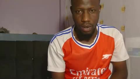 Snapshot of _sambo_ chatting on 10-22-25, 12:05 _sambo_ online show from 10-22-25, 12:05