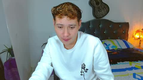 santi online show from 04-07-26, 01:28