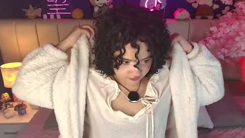 Sara online show from 05-07-26, 04:29