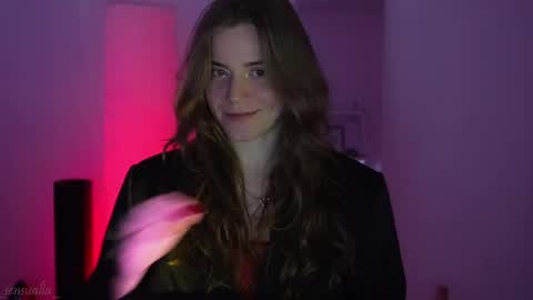 Lia online show from 04-28-26, 07:19