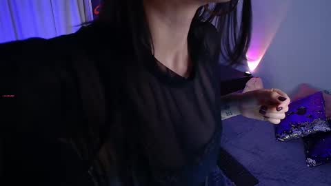 Laura online show from 02-10-26, 02:15